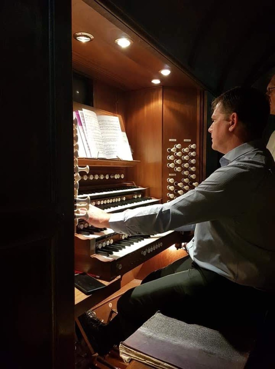 Colin Hughes playing the organ